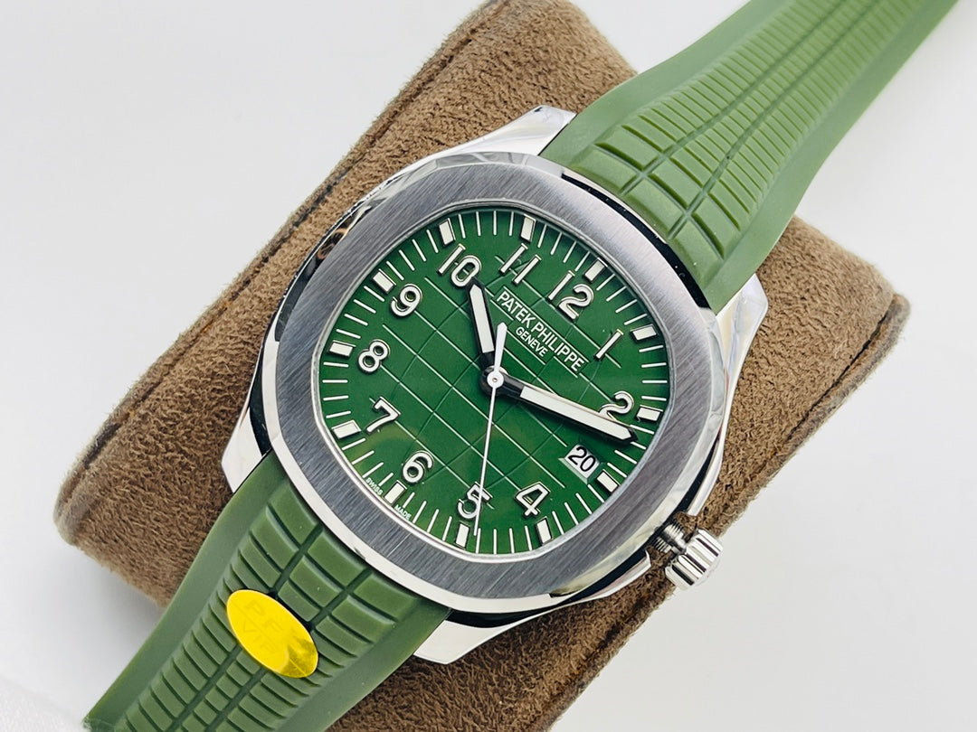 W7   Aquanau---5168G-010---40mm