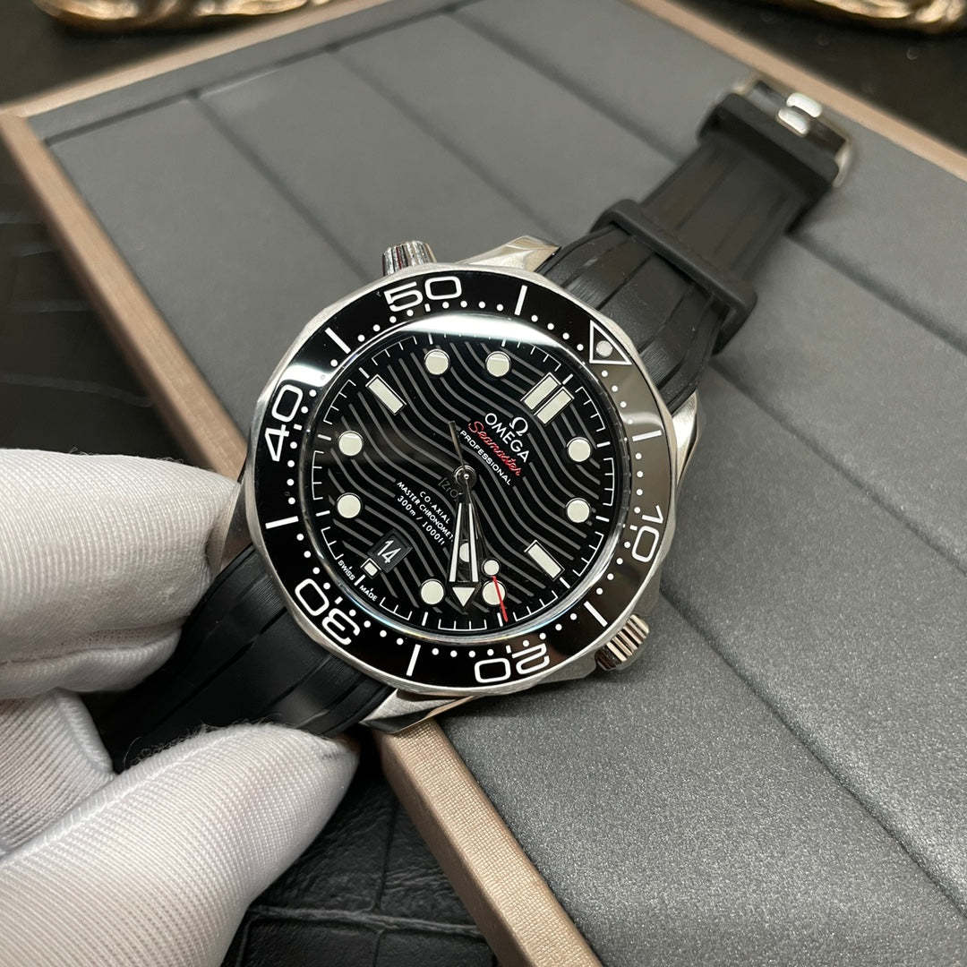 Z2   Seamaster300---210.32.42.20.01.001---42mm