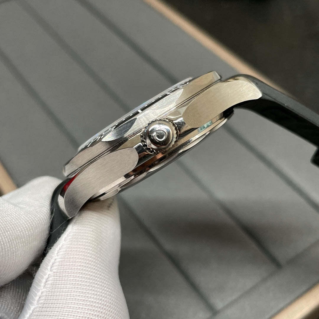 Z2   Seamaster300---210.32.42.20.01.001---42mm