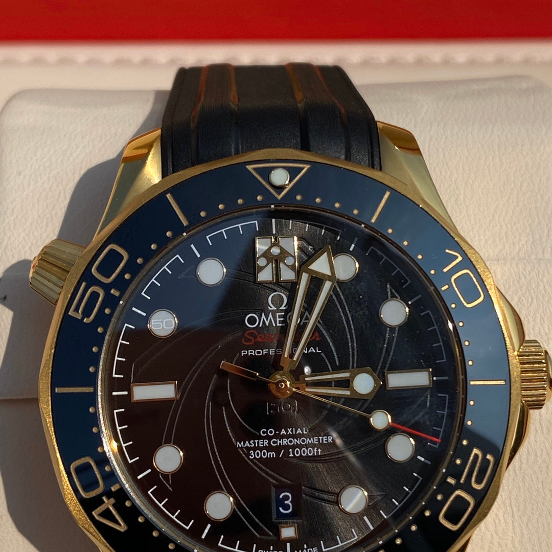 Z5  Seamaster300---210.32.42.20.01.001---42mm