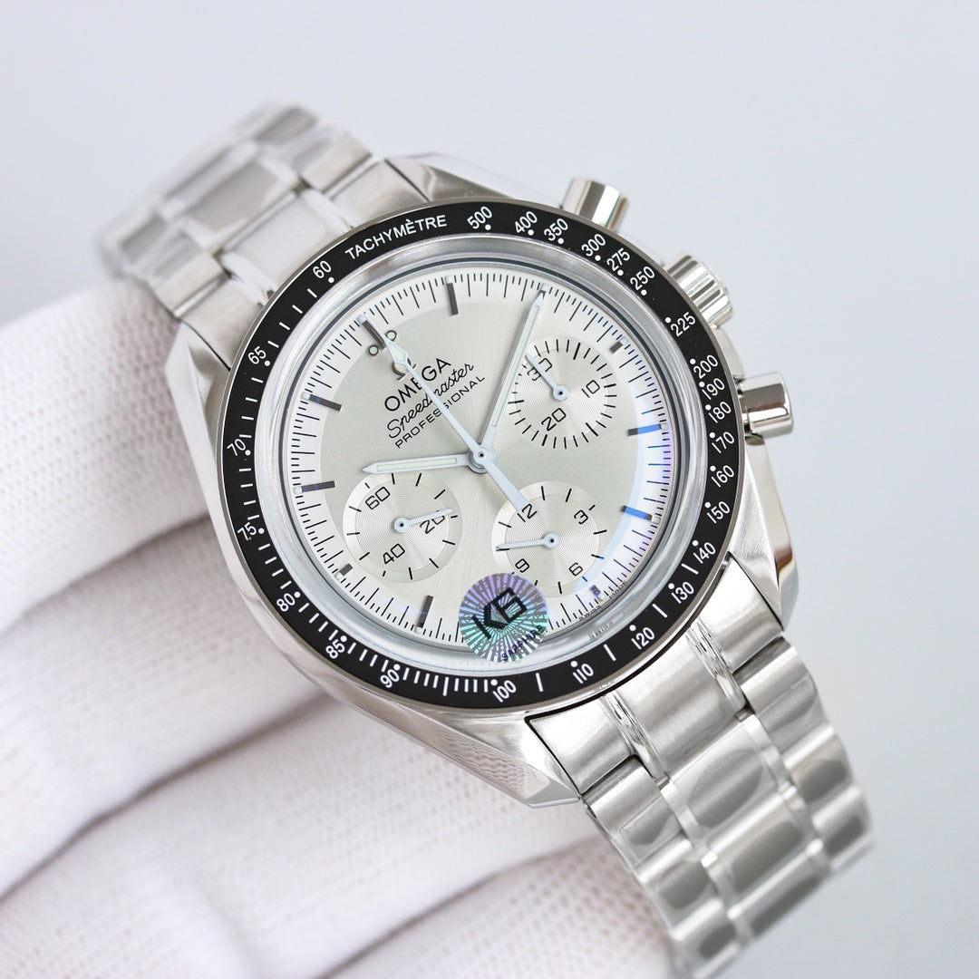 C3   Speedmaster Professional---  310.30.42.50.02.001---40mm