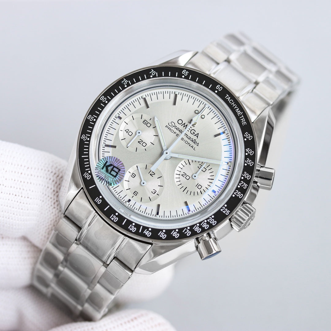 C3   Speedmaster Professional---  310.30.42.50.02.001---40mm