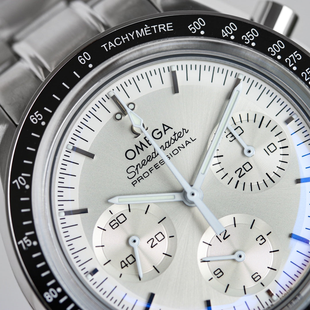 C3   Speedmaster Professional---  310.30.42.50.02.001---40mm
