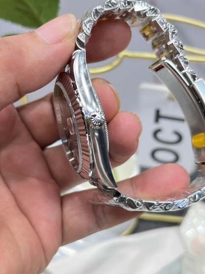 R14  Datejust ---m126334-0030---41mm