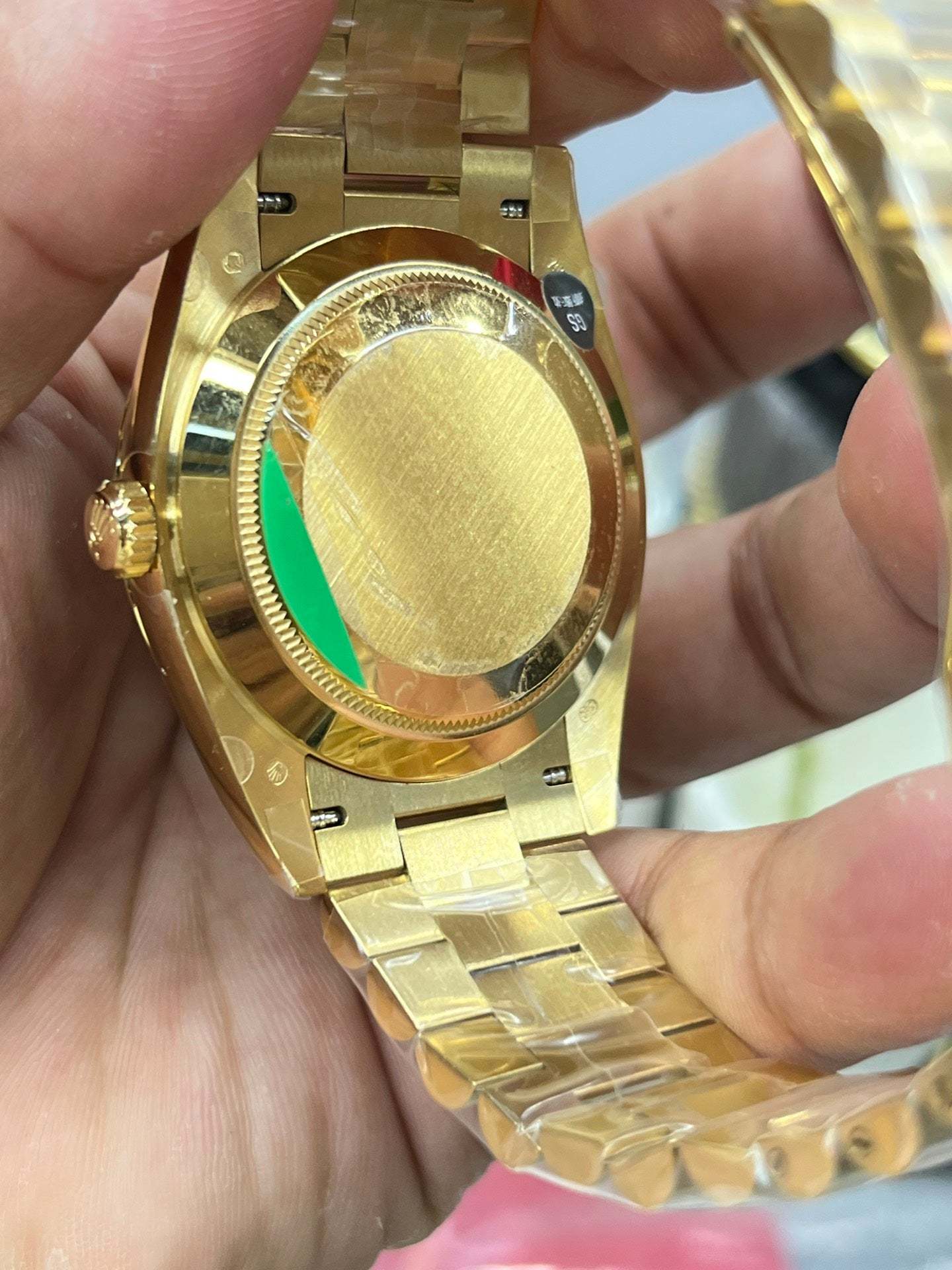 R18  Day-Date---m228238-0059---40mm