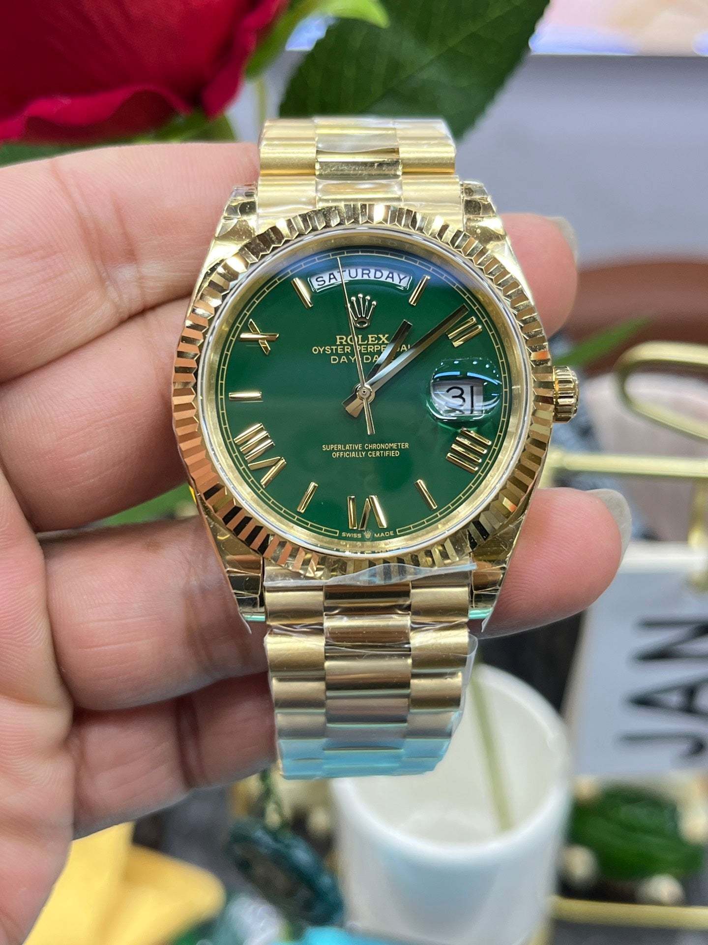 R19  Day-Date---m228238-0069---40mm