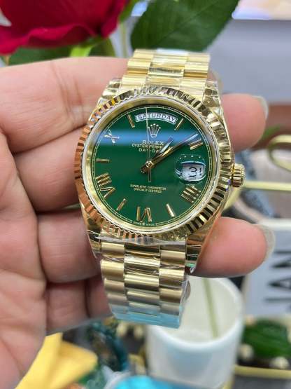 R19  Day-Date---m228238-0069---40mm