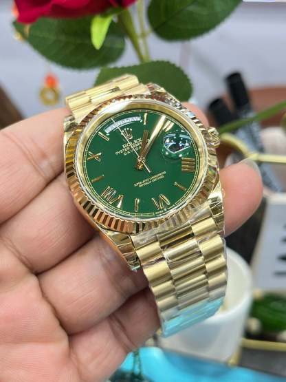 R19  Day-Date---m228238-0069---40mm