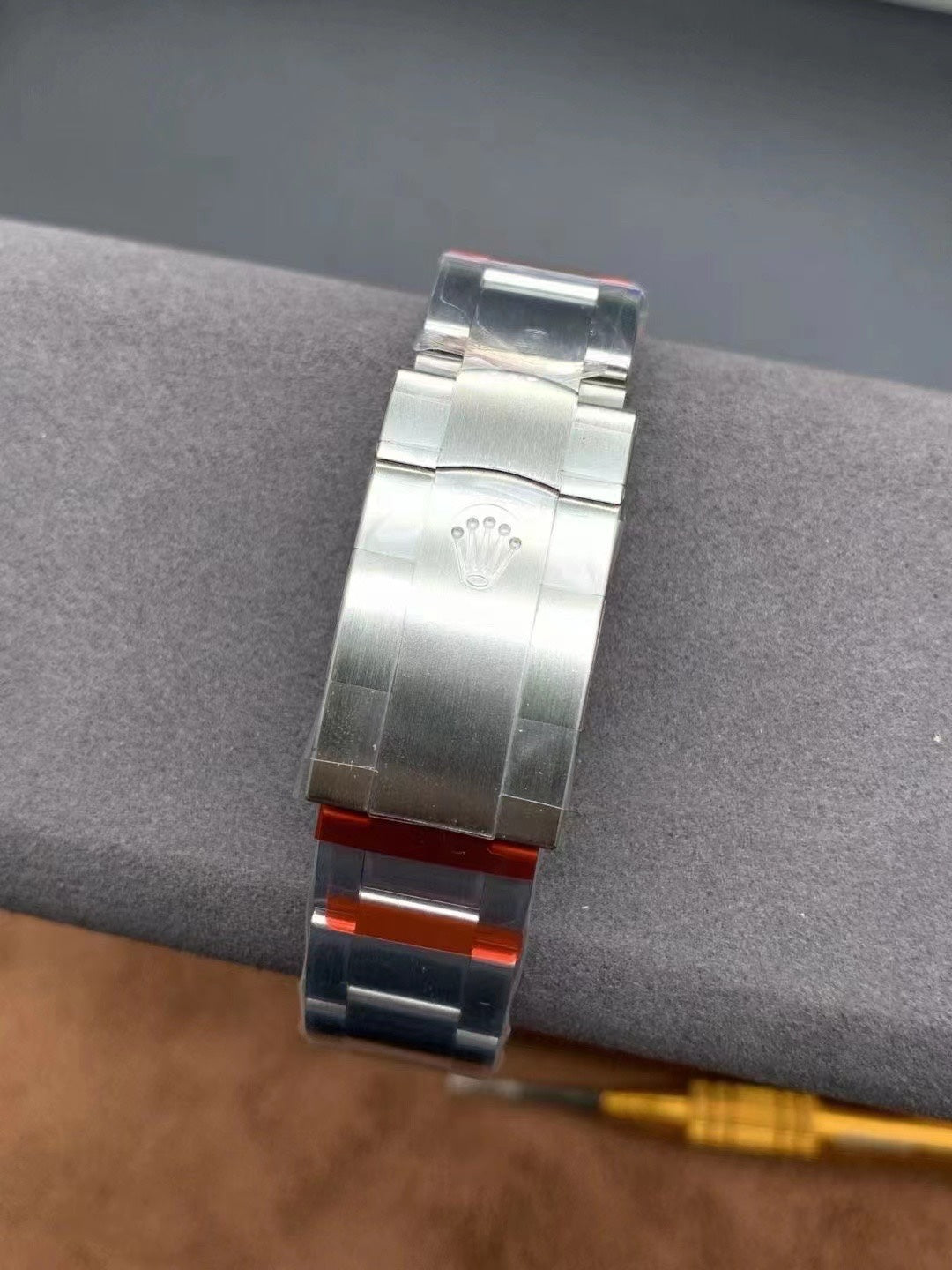 L11   Oyster Perpetual---m124300---41mm