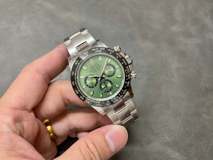 D10   Daytona---Black-and-Green Noodles--40mm