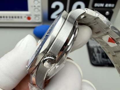 Z10   Seamaster---James Bond---212.32.41.20.04.001---41mm