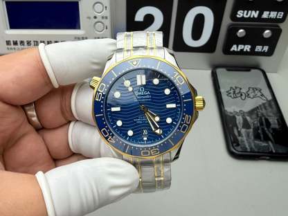 Z11   Seamaster300---210.22.42.20.03.001---42mm