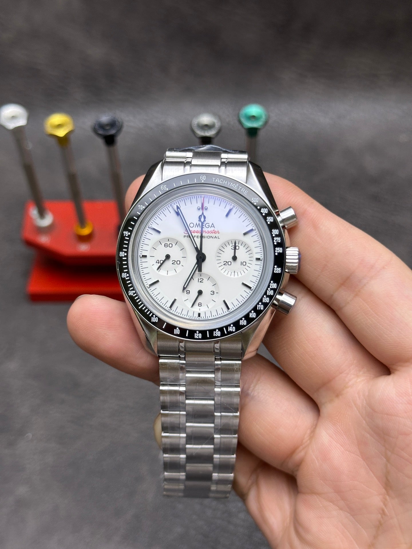 C10   Speedmaster---310.30.42.50.04.001---42mm