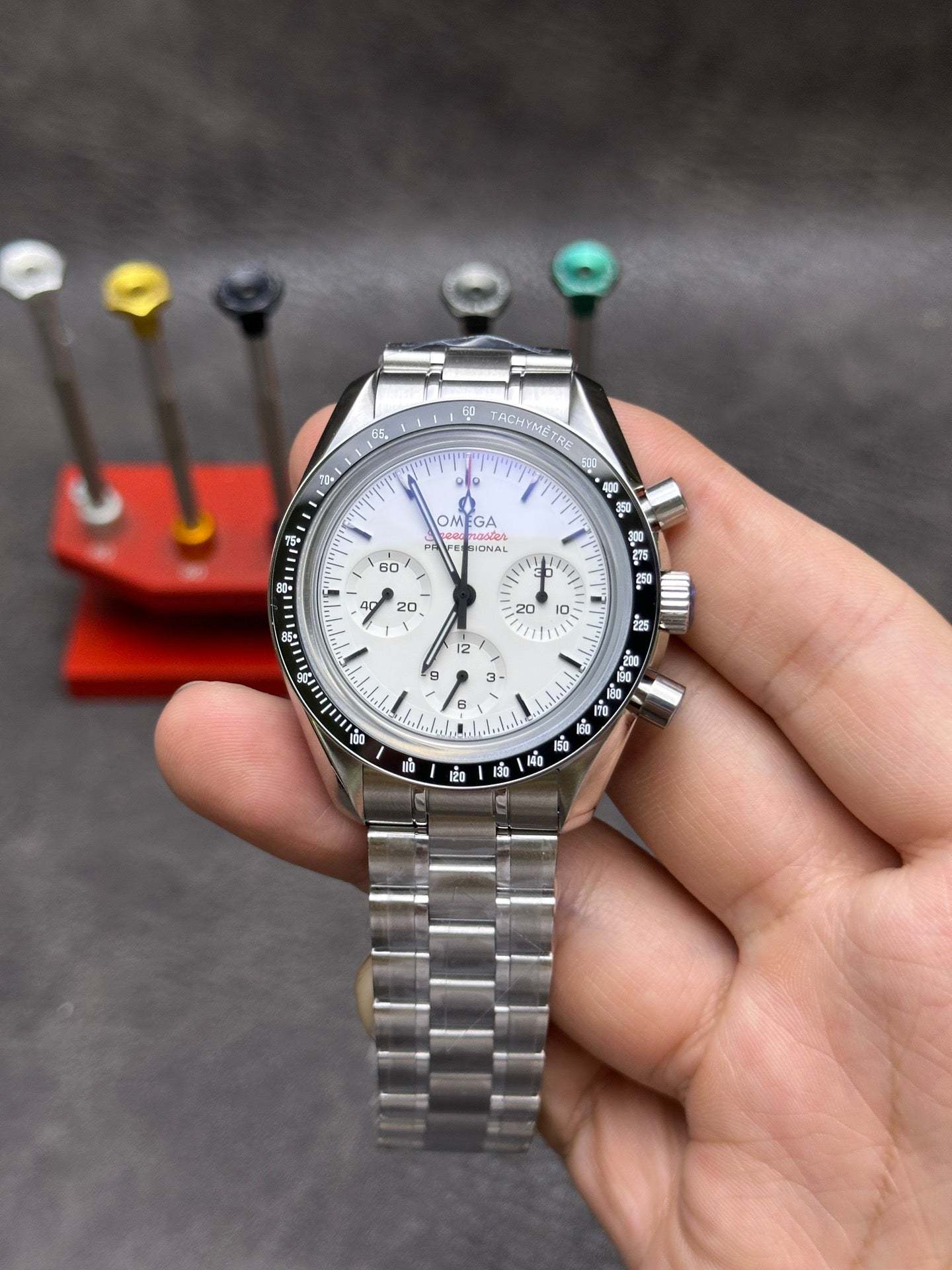C10   Speedmaster---310.30.42.50.04.001---42mm