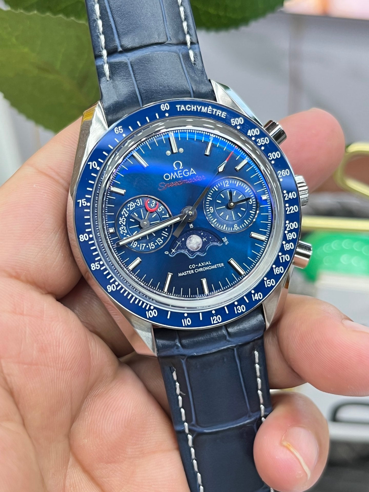C13    Speedmaster Moonphase---304.33.44.52.03.001---44mm