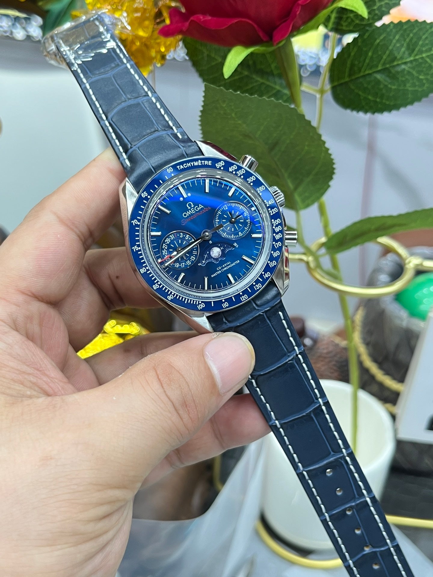 C13    Speedmaster Moonphase---304.33.44.52.03.001---44mm