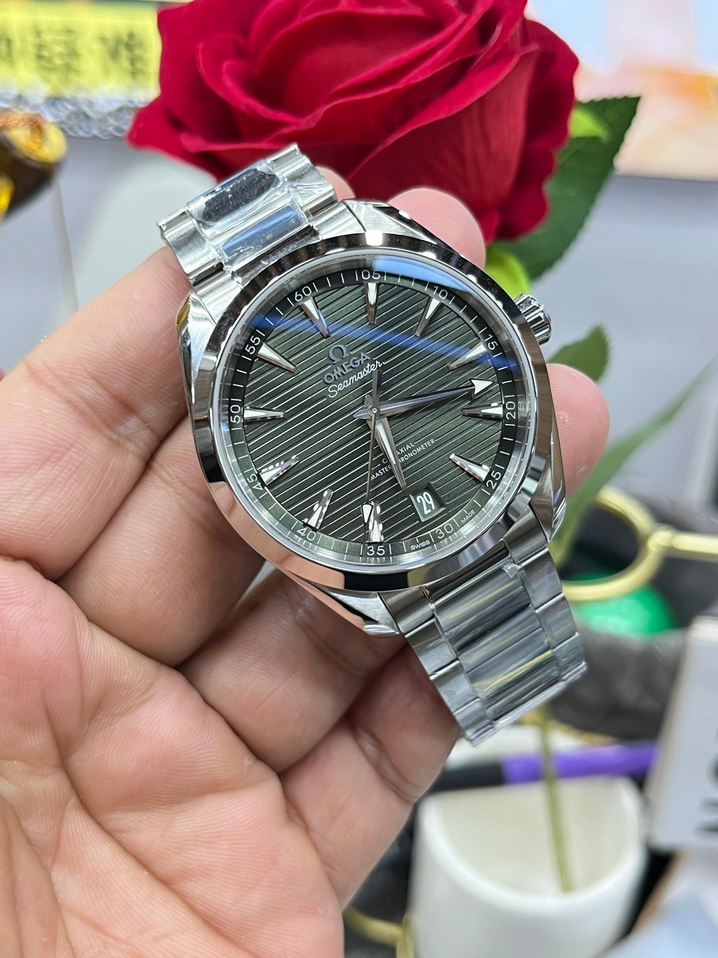 Z14   Seamaster150---220.10.41.21.10.001---41mm
