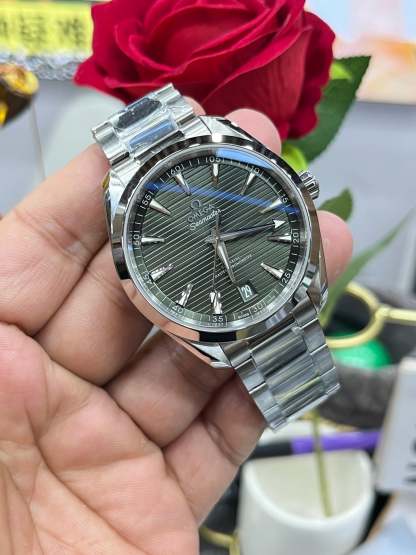 Z14   Seamaster150---220.10.41.21.10.001---41mm