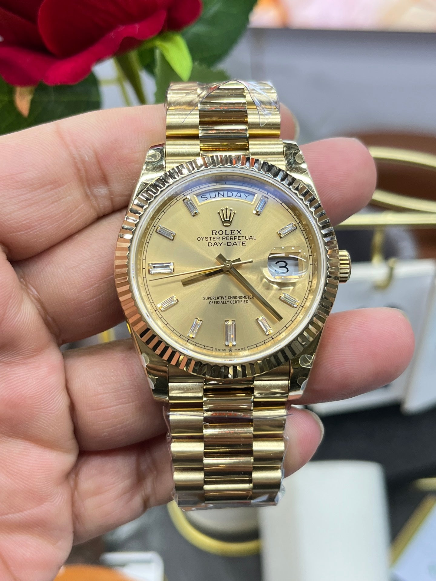 R4  Day-Date ---228238-0005---40mm
