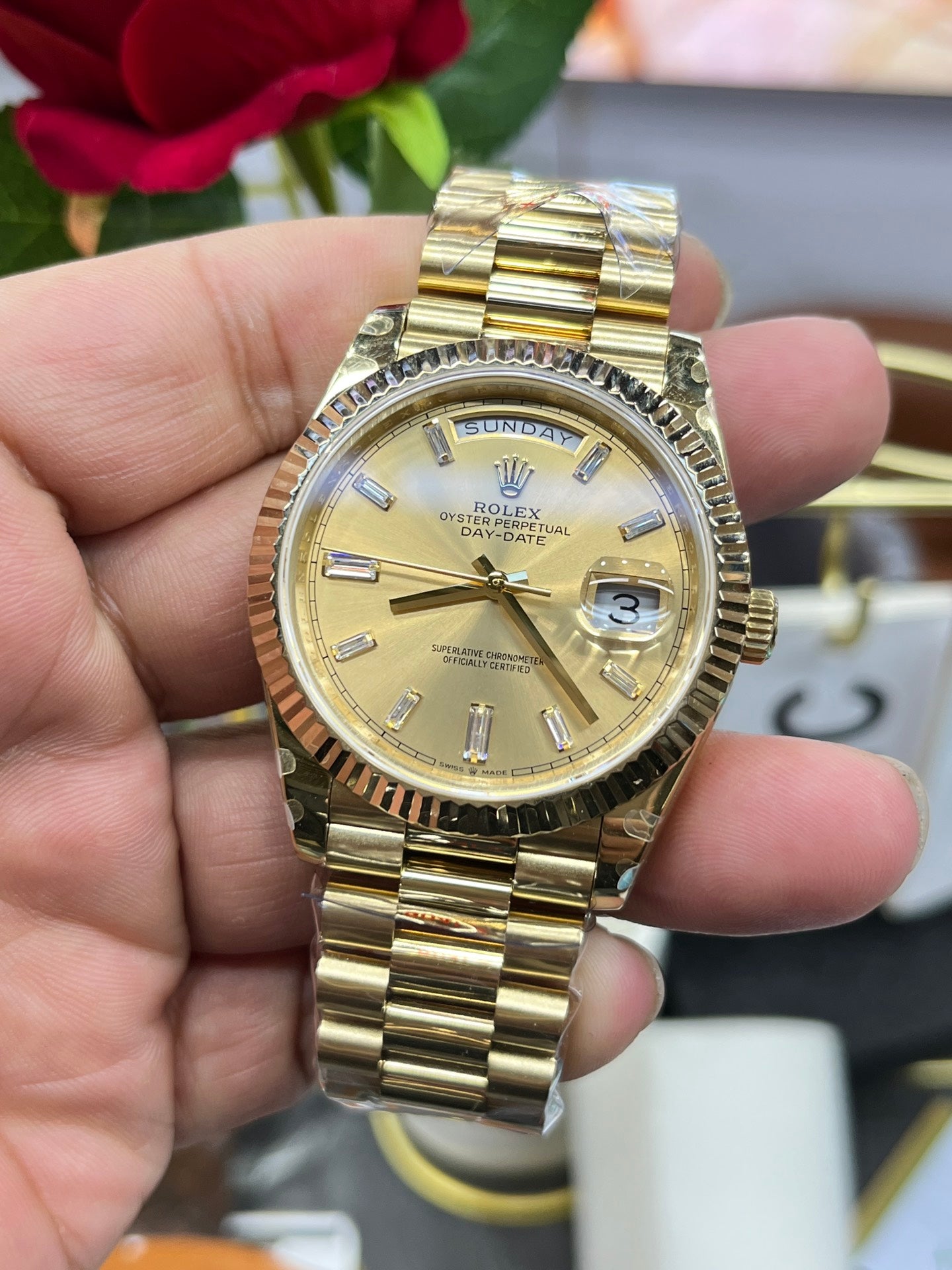 R4  Day-Date ---228238-0005---40mm