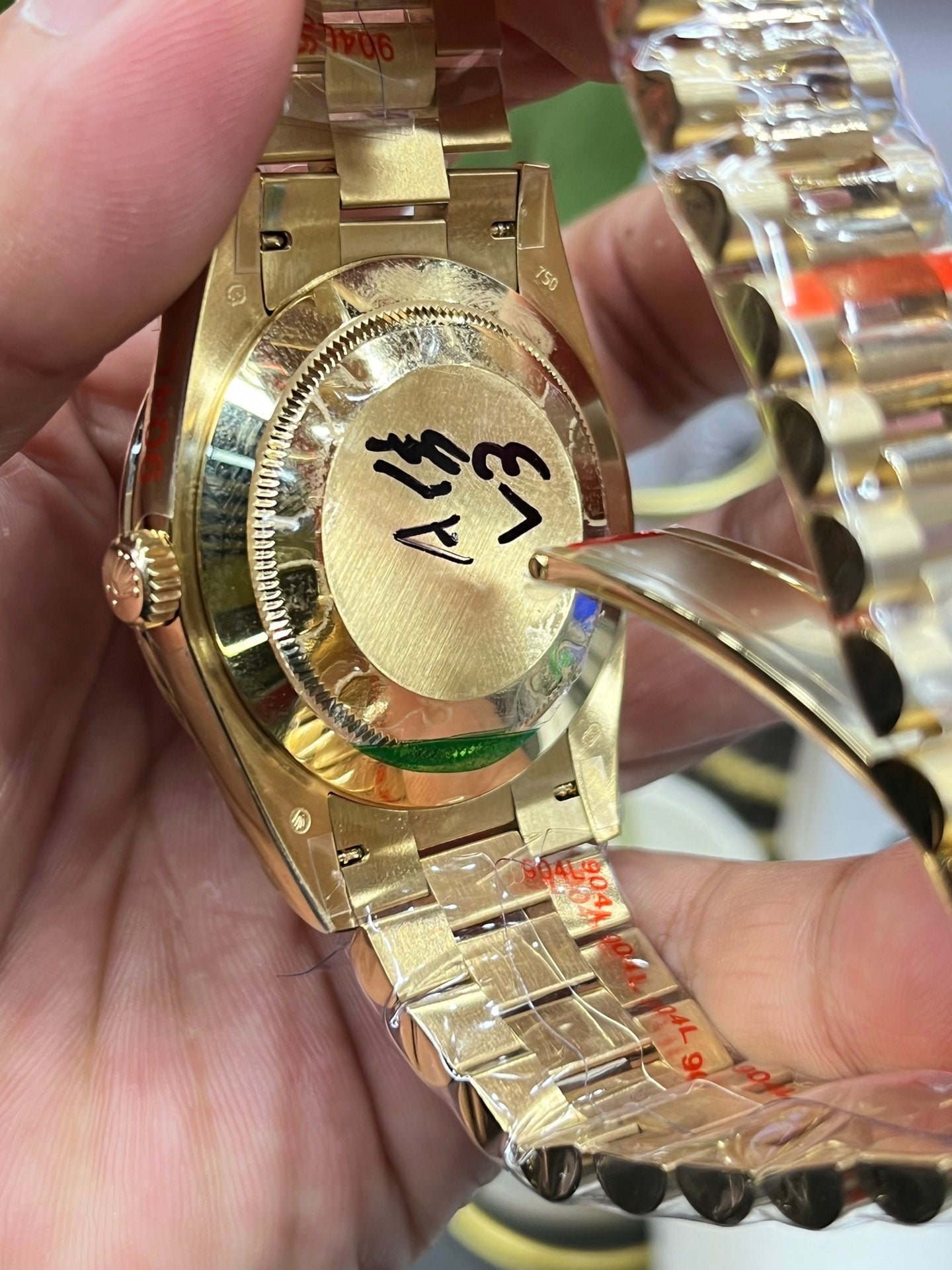 R4  Day-Date ---228238-0005---40mm