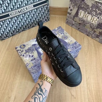 B23 Low-Top Sneaker Black Oblique Canvas