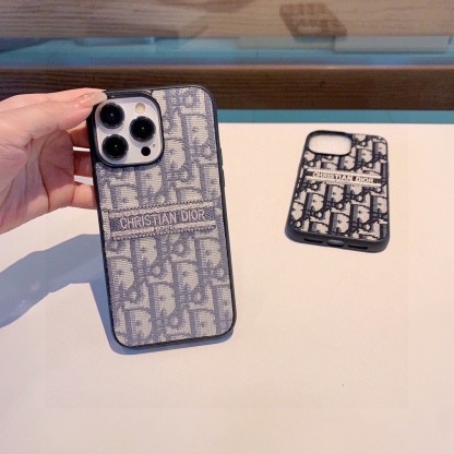 Embroidered fabric all-inclusive phone case