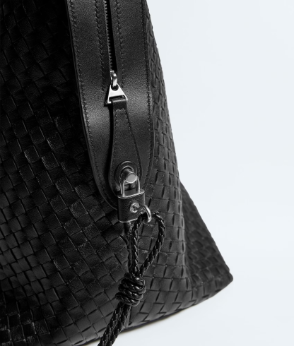 Bothtttega Vethtneta Luggage Bag