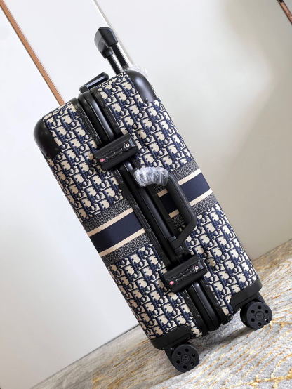 DR premium travel suitcases