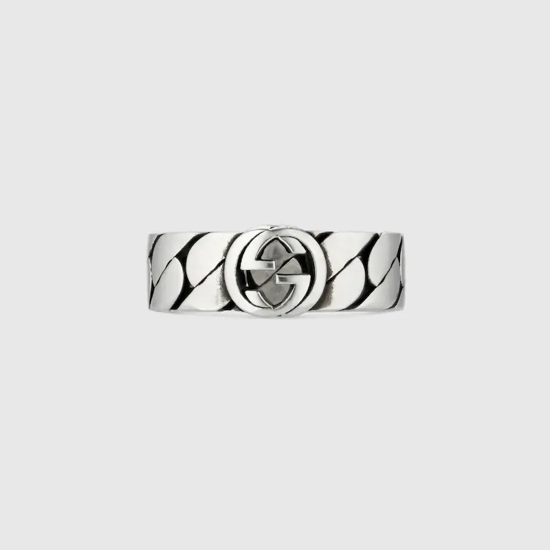 WIDE INTERLOCKING RING