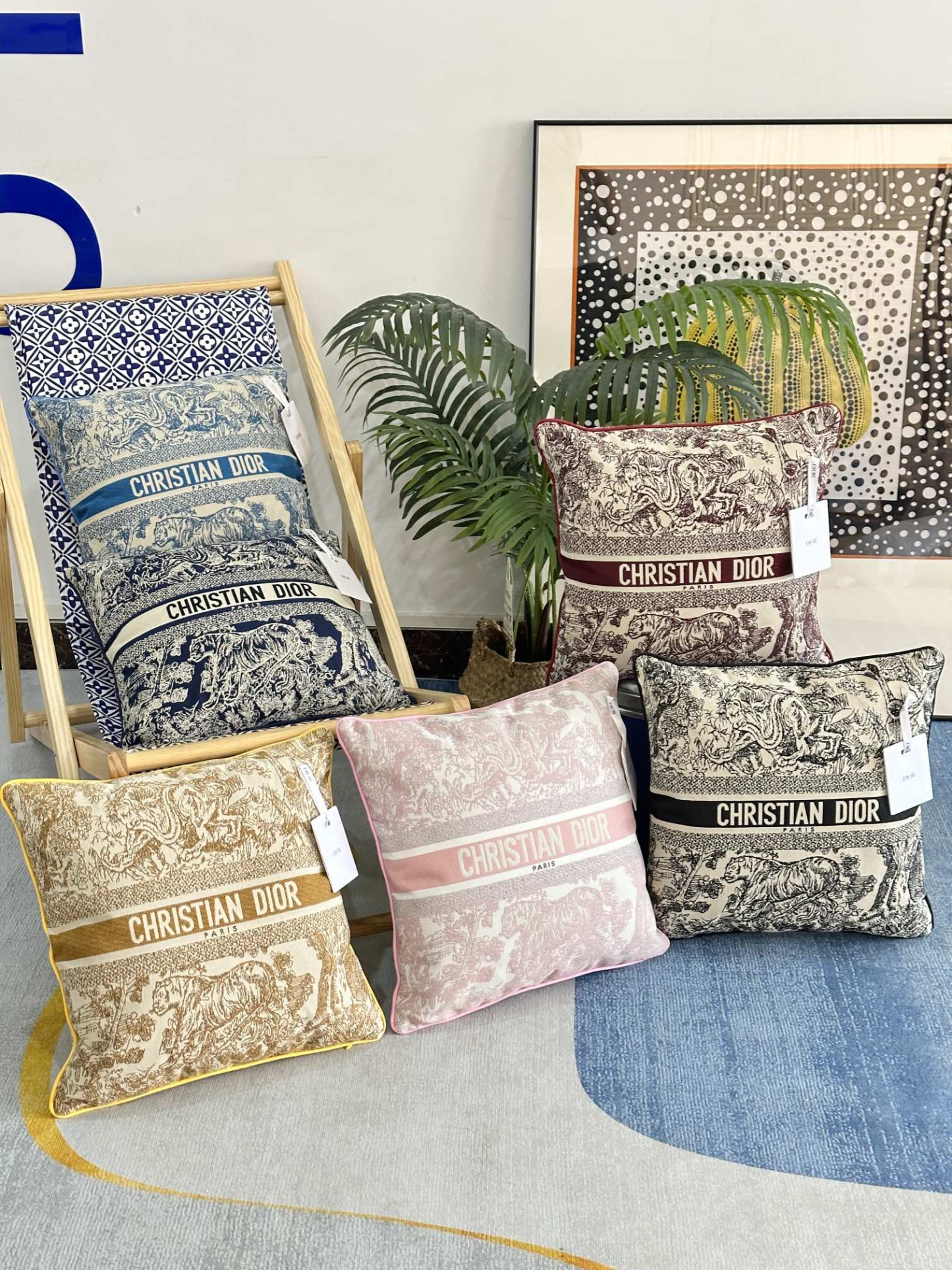 Dithtor Maison — "Jungle Tiger" Collection Throw Pillow / Cushion