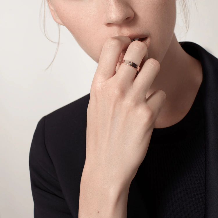 LOVE WEDDING BAND, 1 DIAMOND