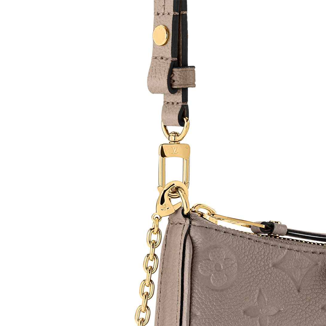 Easy Pouch On Strap M81862