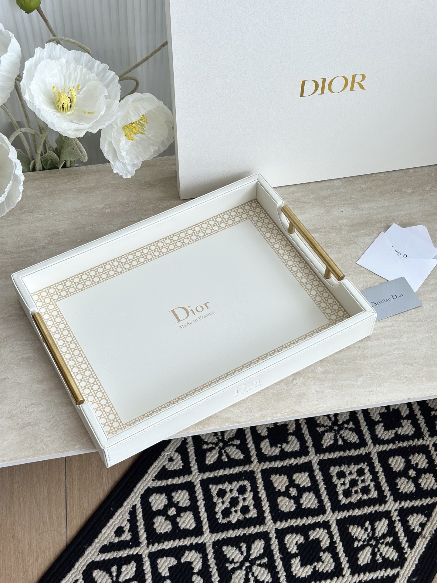 Dithtor Rectangular Leather and Metal Tray