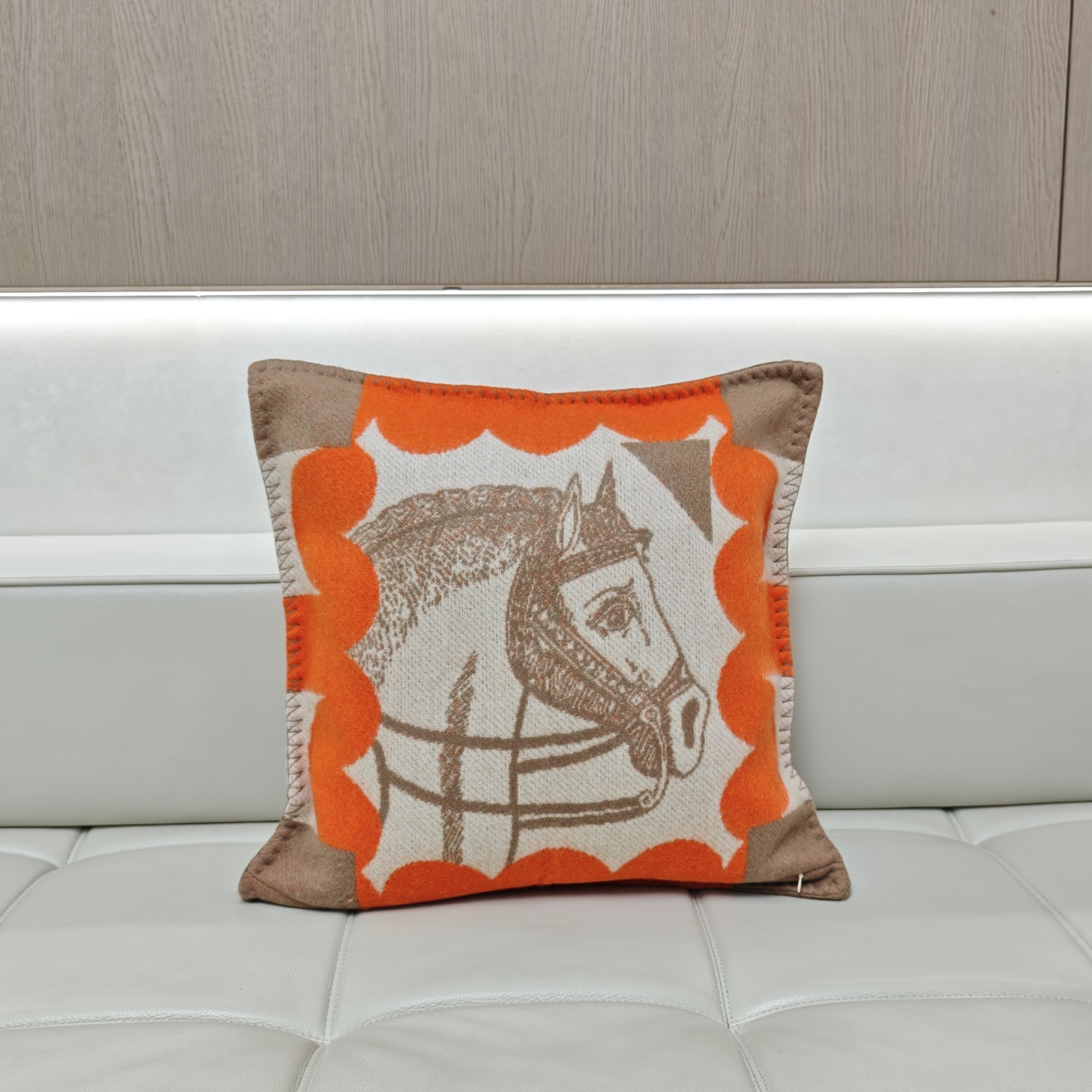 Herthtmès Cashmere [Cheval Joker Cushion/Throw Pillow]