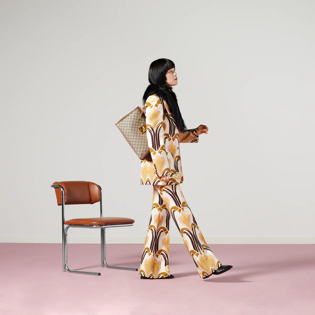 PADLOCK MEDIUM  SHOULDER BAG