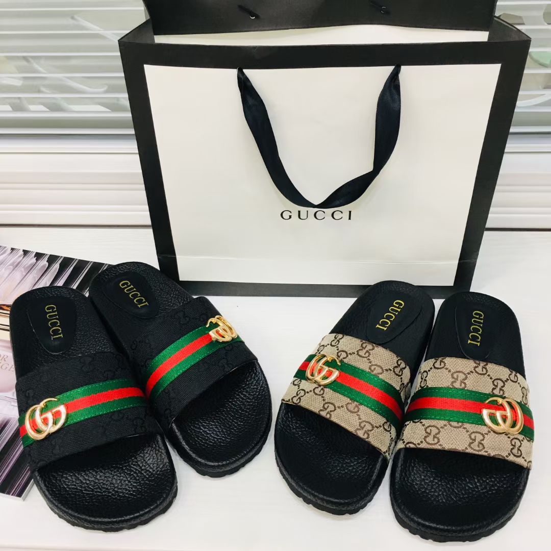 LEATHER SANDAL WITH DOUBLE G