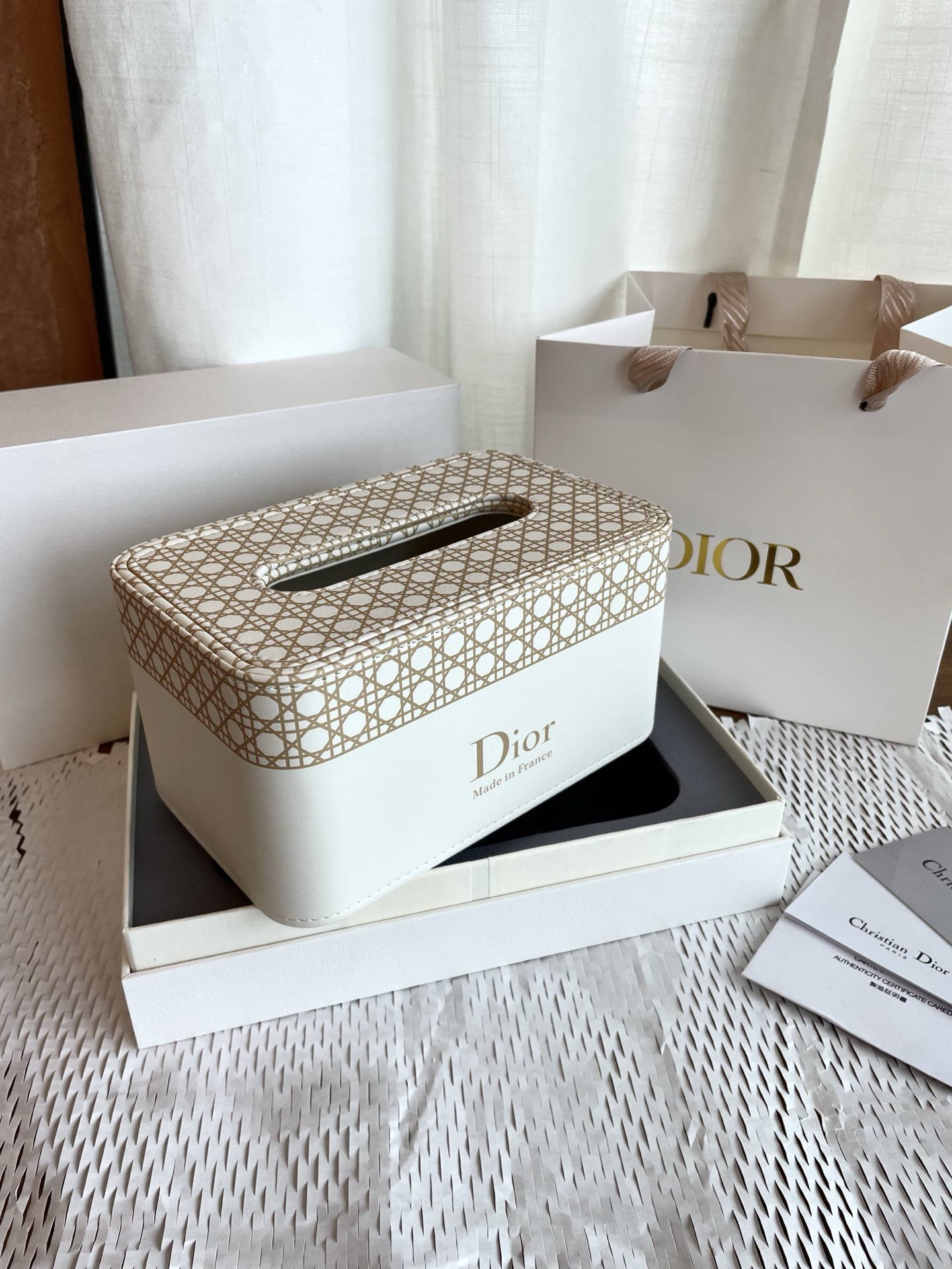 Dithtor Premium Leather Tissue Box