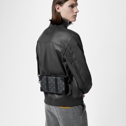 Soft Trunk Wallet M69838