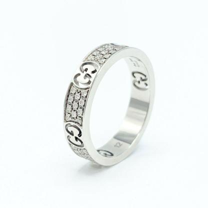 18K White Gold Diamond Icon Stardust Thin Band Ring