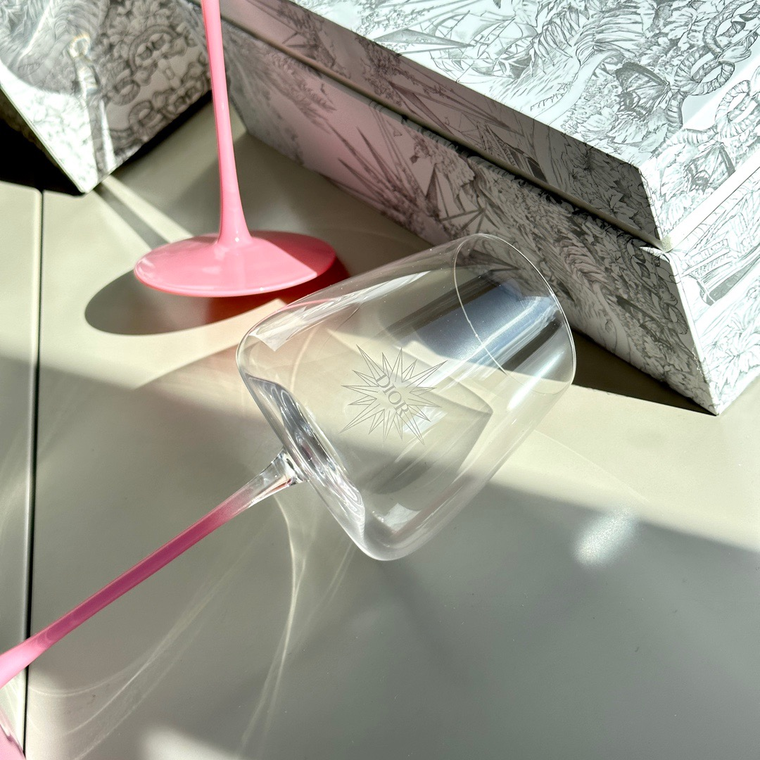 DIORtht premium wine glasses