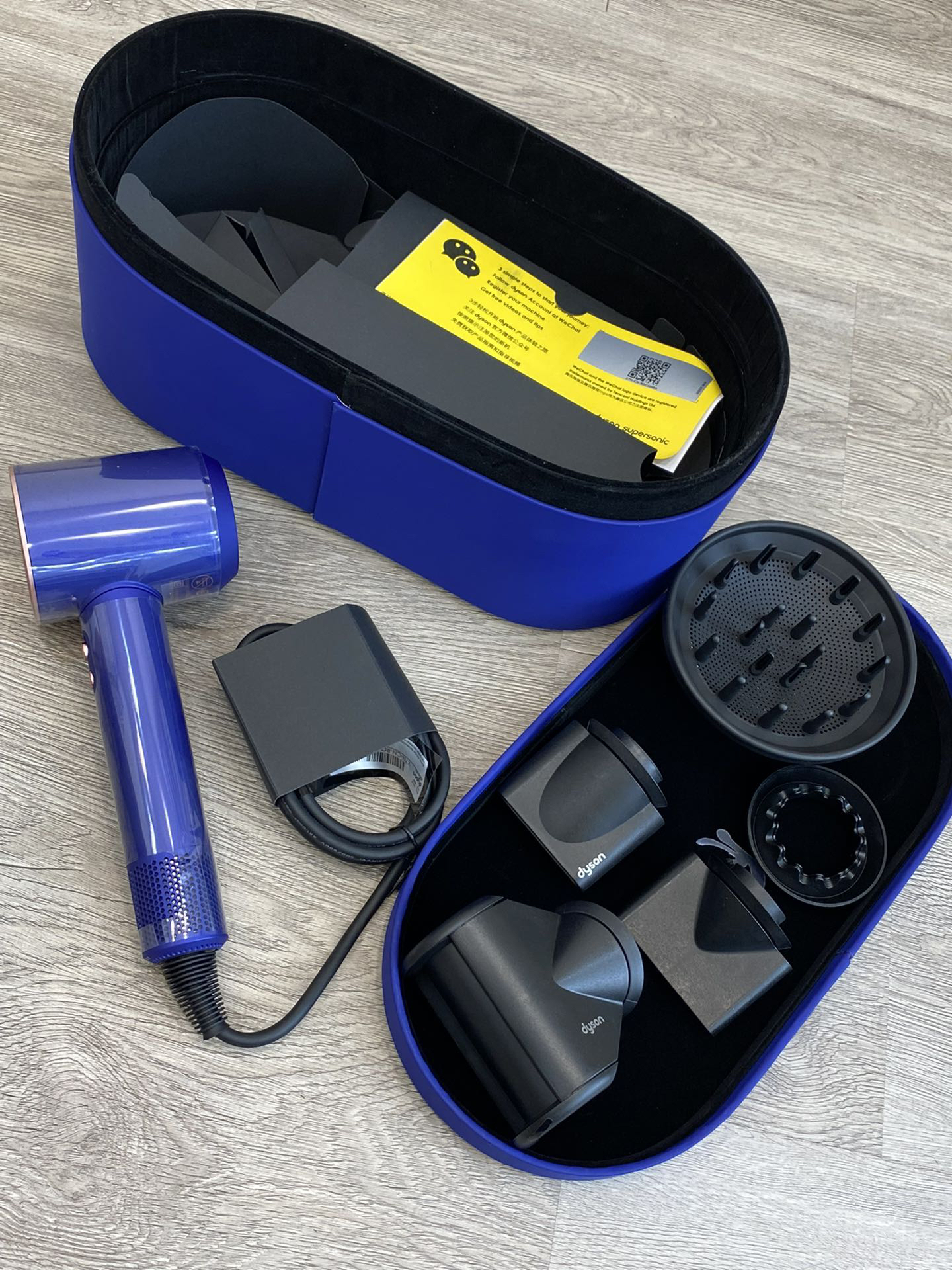 DY Smart Hair Dryer