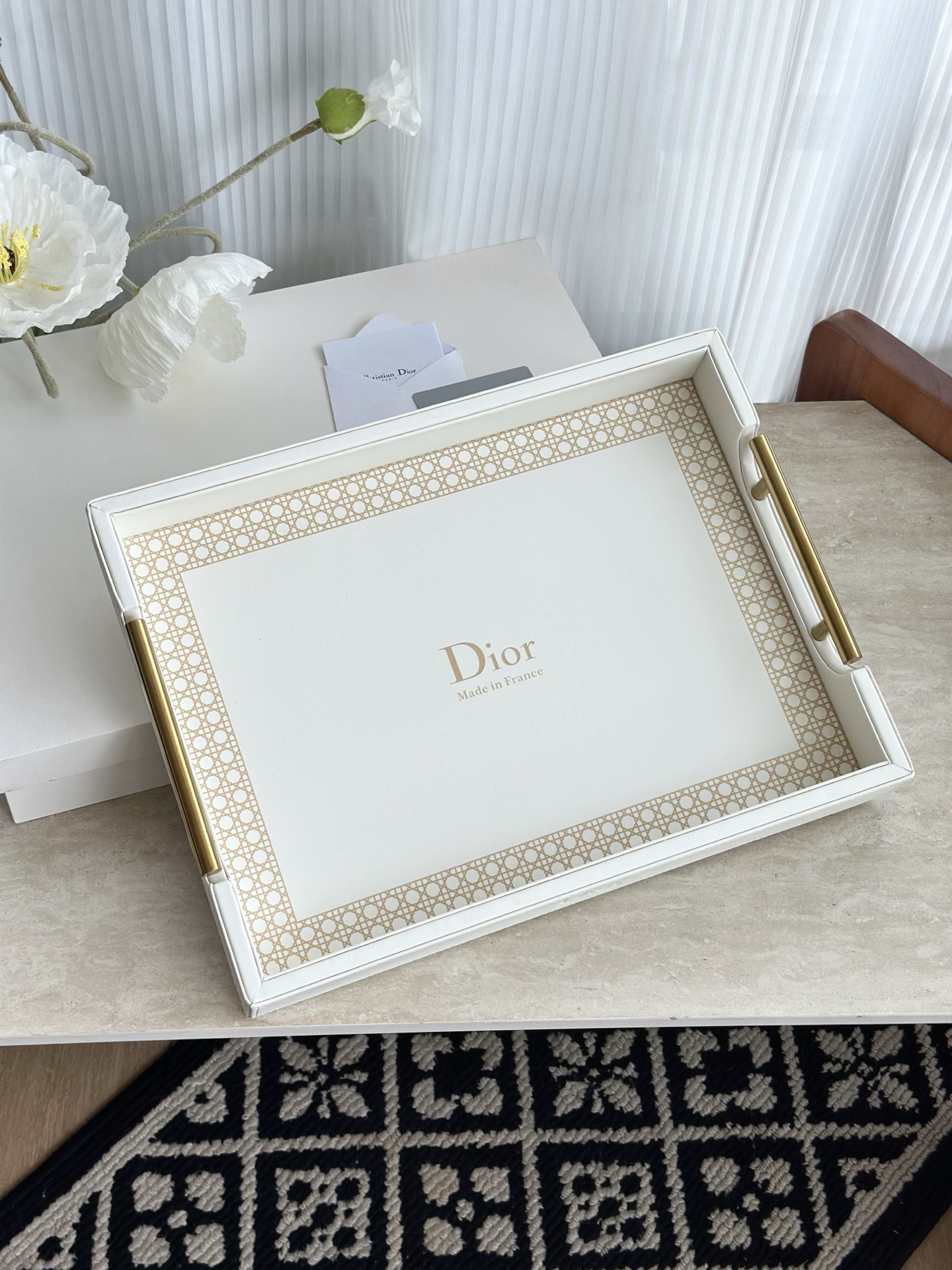 Dithtor Rectangular Leather and Metal Tray