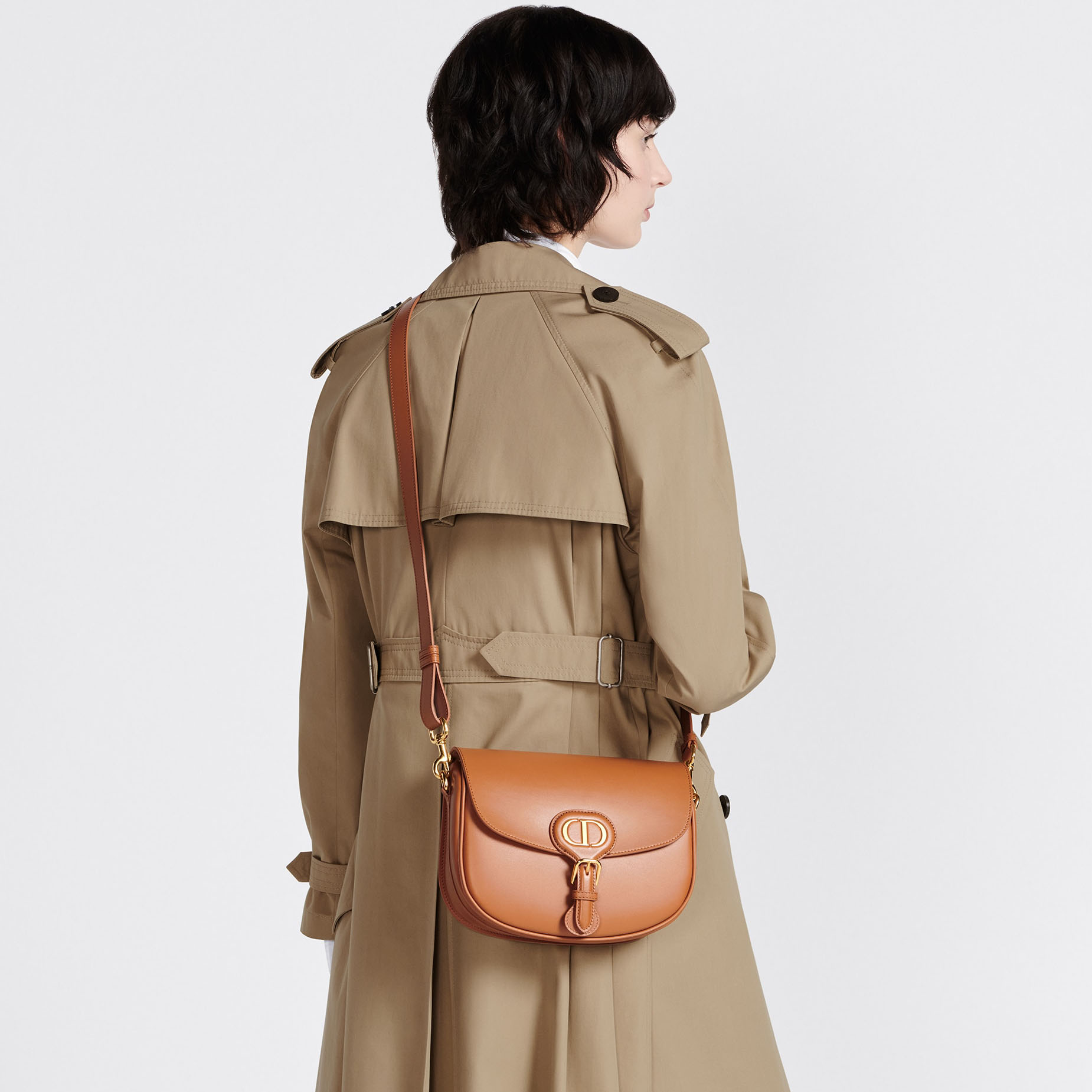 MEDIUM  BOBBY BAG