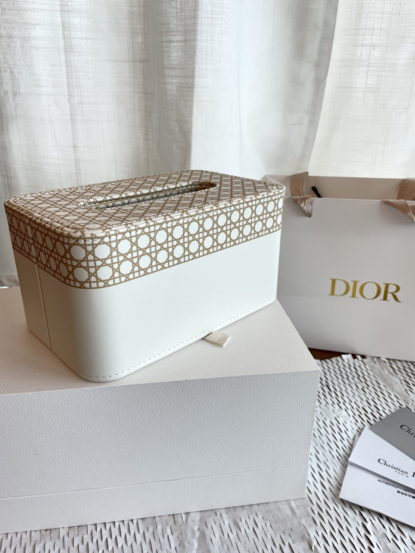Dithtor Premium Leather Tissue Box