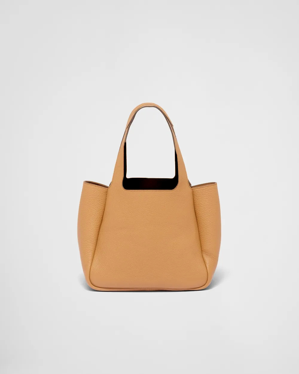 Medium leather tote