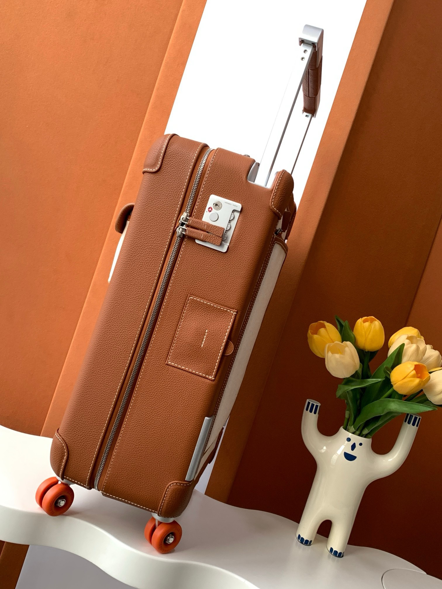 HRS High-End Travel Suitcase