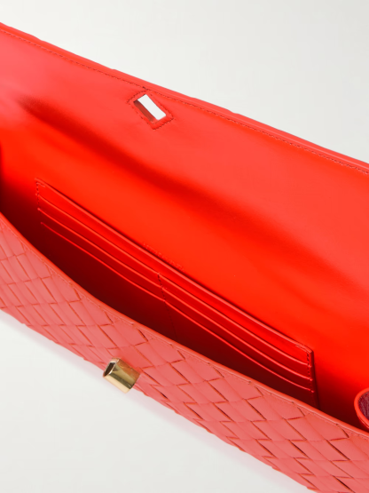 Bothtttega Vethtneta Black Woven Evening Bag