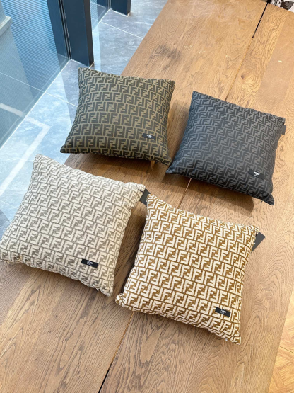 Fenthtdi Casa Collection Throw Pillows / Cushions