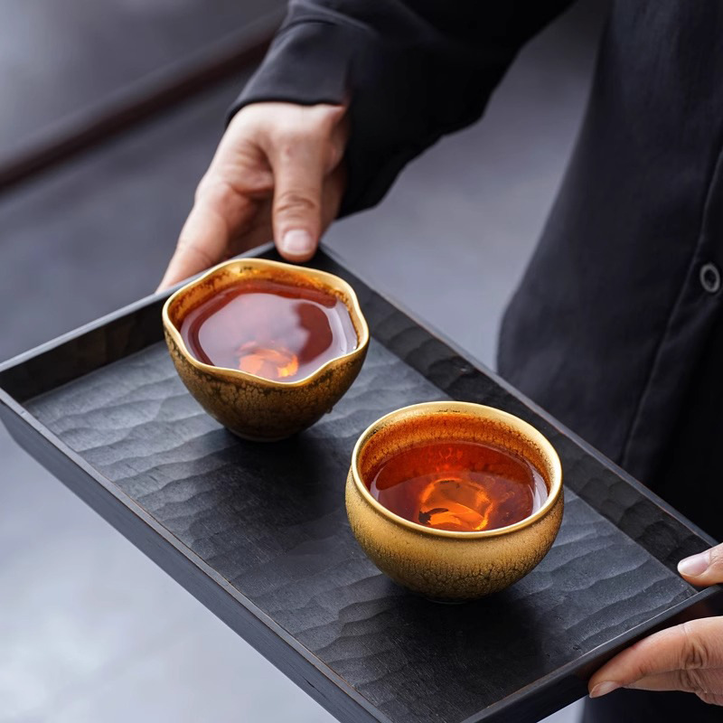 MOKINN | The Gilded Silence